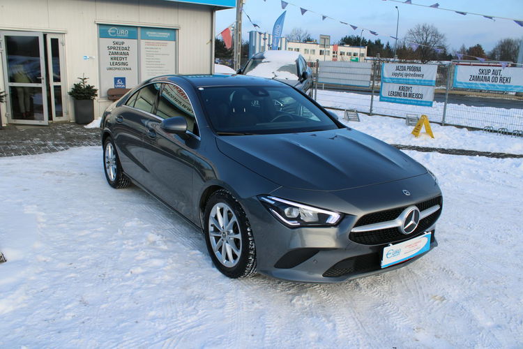 Mercedes CLA 200 Kamera Ambiente Gwarancja MAŁY PRZEBIEG zdjęcie 3