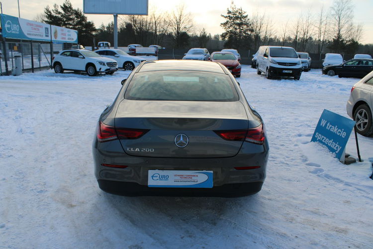 Mercedes CLA 200 Kamera Ambiente Gwarancja MAŁY PRZEBIEG zdjęcie 6