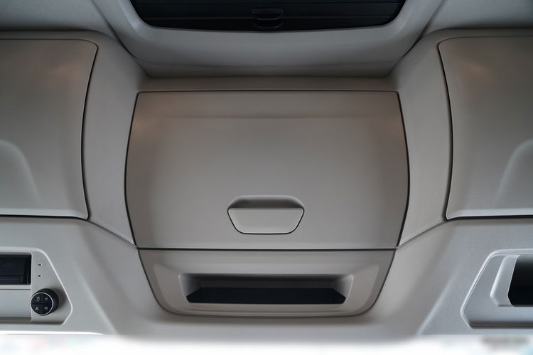 Iveco XWAY / 510 / RETARDER / KLIMA POSTOJOWA zdjęcie 35