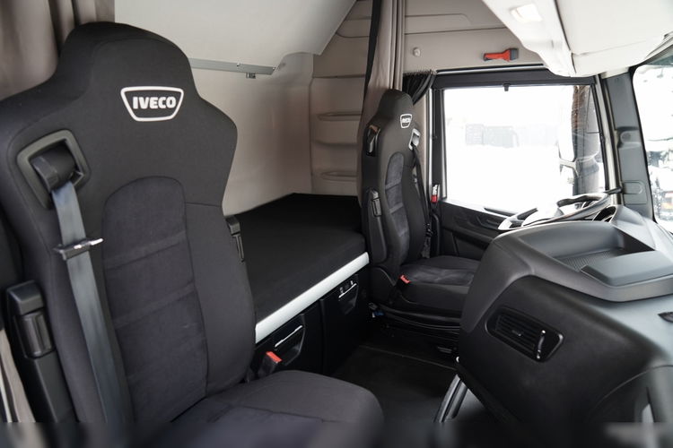 Iveco XWAY / 510 / RETARDER / KLIMA POSTOJOWA zdjęcie 36