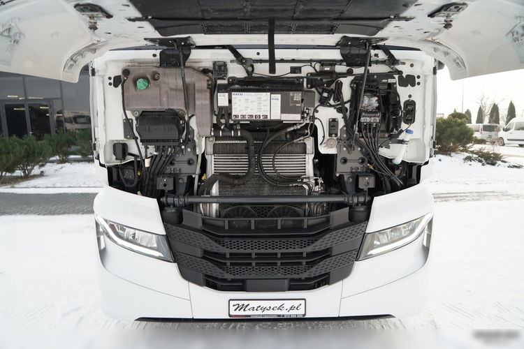 Iveco XWAY / 510 / RETARDER / KLIMA POSTOJOWA zdjęcie 38