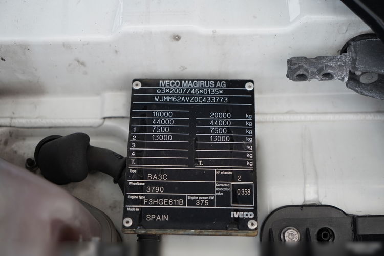 Iveco XWAY / 510 / RETARDER / KLIMA POSTOJOWA zdjęcie 39