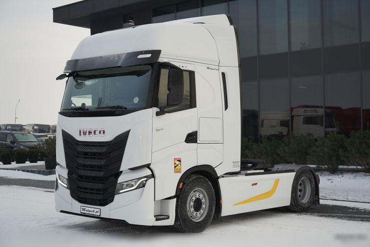 Iveco XWAY / 510 / RETARDER / KLIMA POSTOJOWA zdjęcie 4