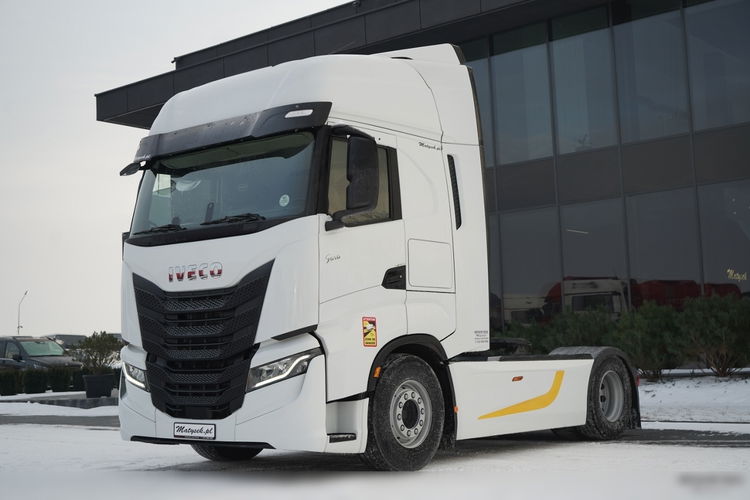 Iveco XWAY / 510 / RETARDER / KLIMA POSTOJOWA zdjęcie 5