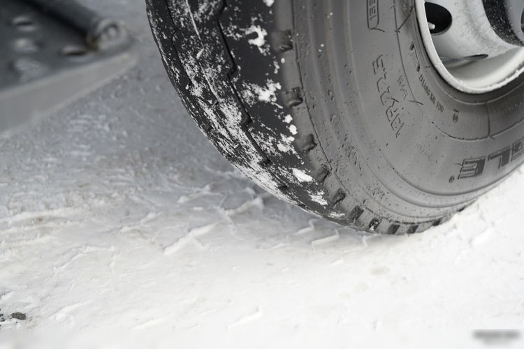 Mercedes ACTROS 3341 / 6x6 / WYWROTKA 3 STRONNA / EPS + SPRZĘGŁO zdjęcie 25