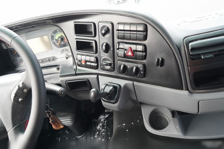 Mercedes ACTROS 3341 / 6x6 / WYWROTKA 3 STRONNA / EPS + SPRZĘGŁO zdjęcie 38