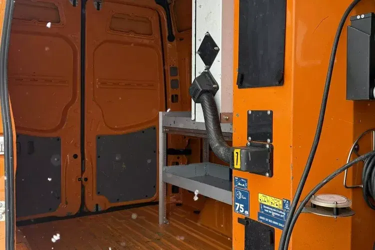 Mercedes Sprinter zdjęcie 7