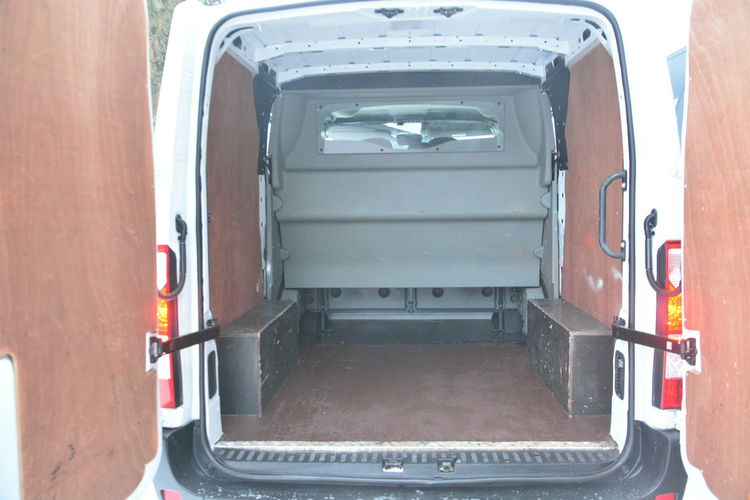 Renault Master L1H1 7 osobowy brygadówka lift full opcja zdjęcie 5