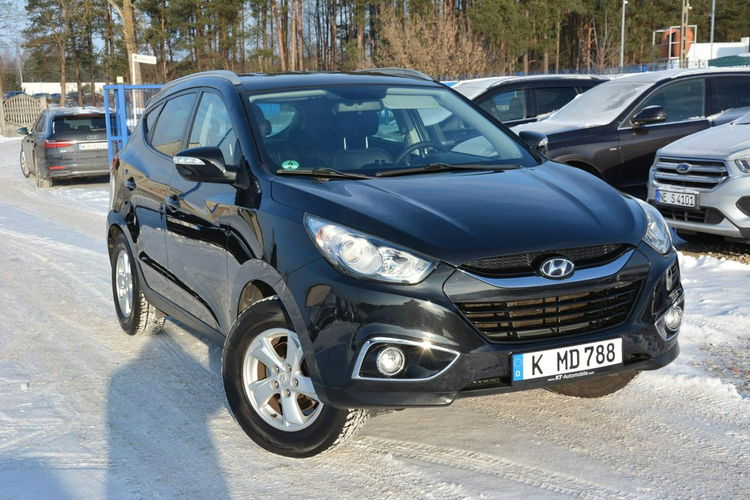 Hyundai ix35 Premium Keyless go Skóry Navi Kamera Parktronic Hak ASO z Niemiec zdjęcie 7