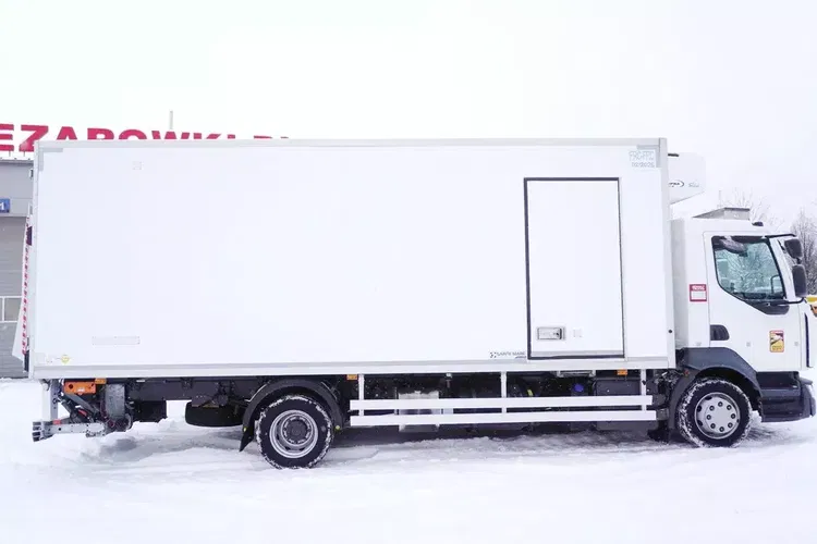 Renault D210 12T / Chłodnia Bitemperatura / 3 sztuki / 70 tys.km zdjęcie 10