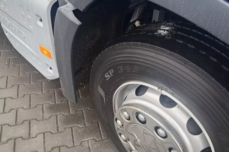 Volvo FH4 460 / EURO 6 / AUTOMAT / I -SHIFT / STANDARD / zdjęcie 12