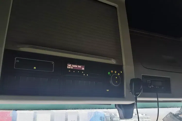 Volvo FH4 460 / EURO 6 / AUTOMAT / I -SHIFT / STANDARD / zdjęcie 24