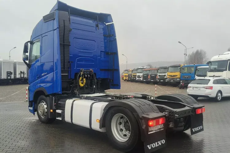 Volvo FH4 460 / EURO 6 / AUTOMAT / I -SHIFT / STANDARD / zdjęcie 4