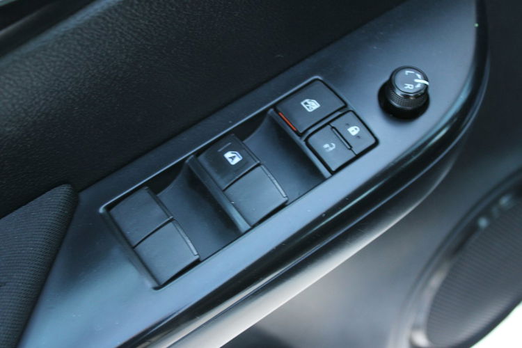 Toyota Hilux F-Vat Salon Polska Gwarancja HAK zdjęcie 14