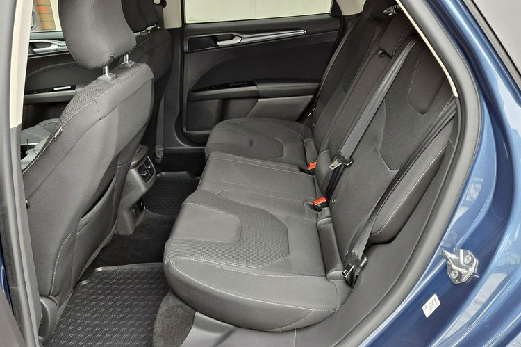 Ford Mondeo 2.0 Ecoblue , TITANIUM, NAWIGACJA, Kamera, Full LED, F.vat23%, zdjęcie 14