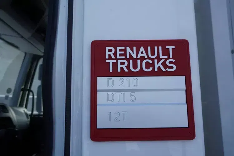 Renault D210 12T / Chłodnia Bitemperatura / 3 sztuki / 90 tys.km zdjęcie 24