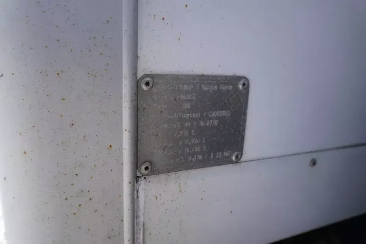 Renault D210 12T / Chłodnia Bitemperatura / 3 sztuki / 80 tys.km zdjęcie 11