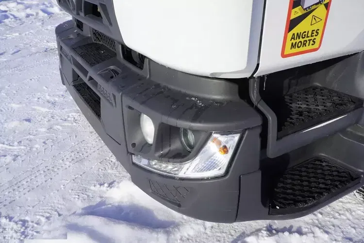 Renault D210 12T / Chłodnia Bitemperatura / 3 sztuki / 80 tys.km zdjęcie 13