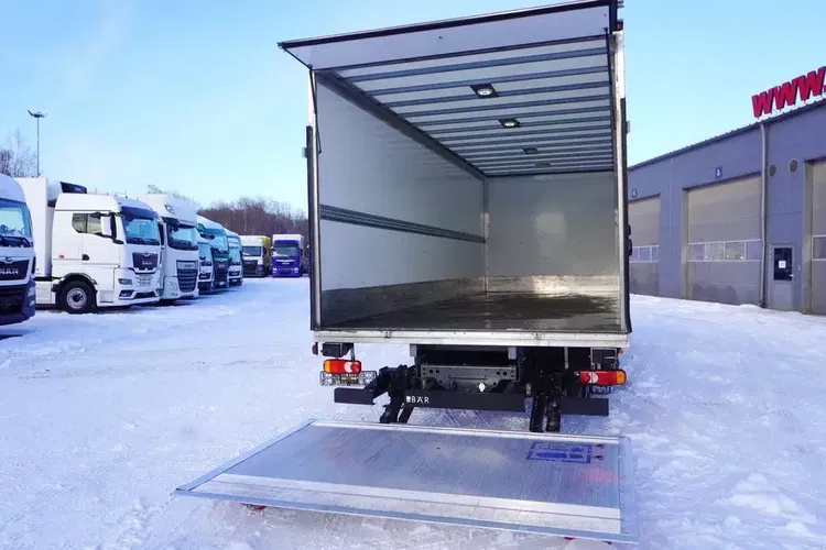 DAF LF 12.210 kontener 18 palet z windą / 50 tys.km /2024 zdjęcie 7