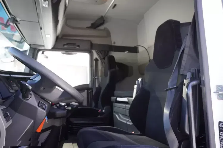 MAN TGX 26.470 6x2 Bitemperatura 19 palet / 200 tys.km / Retarder zdjęcie 15