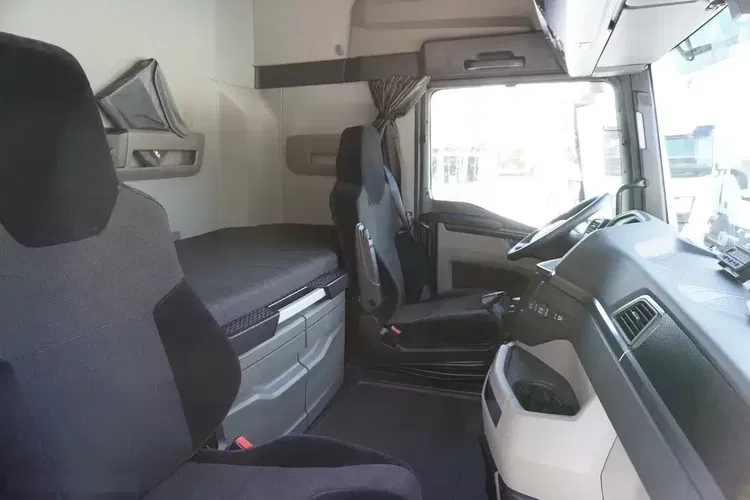 MAN TGX 26.470 6x2 Bitemperatura 19 palet / 200 tys.km / Retarder zdjęcie 28