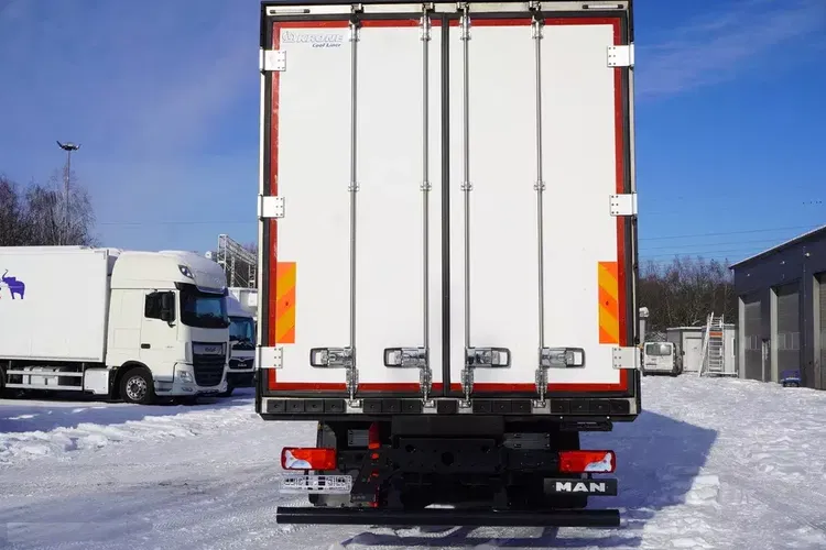 MAN TGX 26.470 6x2 Bitemperatura 19 palet / 200 tys.km / Retarder zdjęcie 5