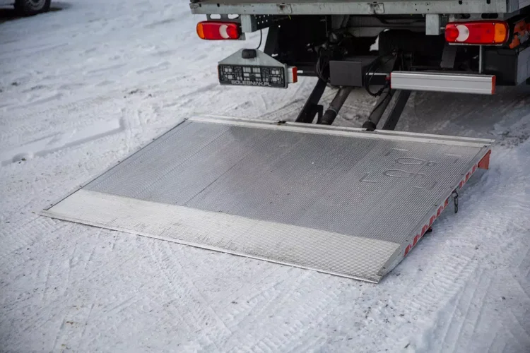 Fiat Ducato 160KM Power KONTENER + WINDA dHollandia 750kg zdjęcie 15