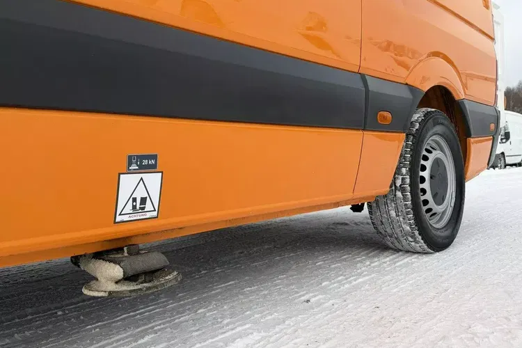 Mercedes Sprinter zdjęcie 29