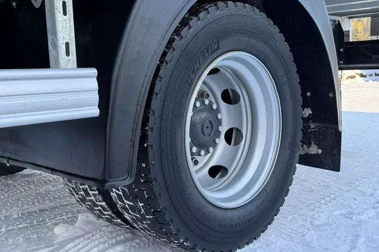 Iveco EUROCARGO ML 120E22 Laweta Platforma Pomoc Drogowa zdjęcie 11