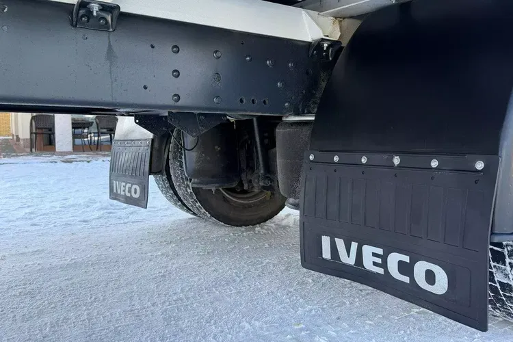 Iveco EUROCARGO ML 120E22 Laweta Platforma Pomoc Drogowa zdjęcie 16