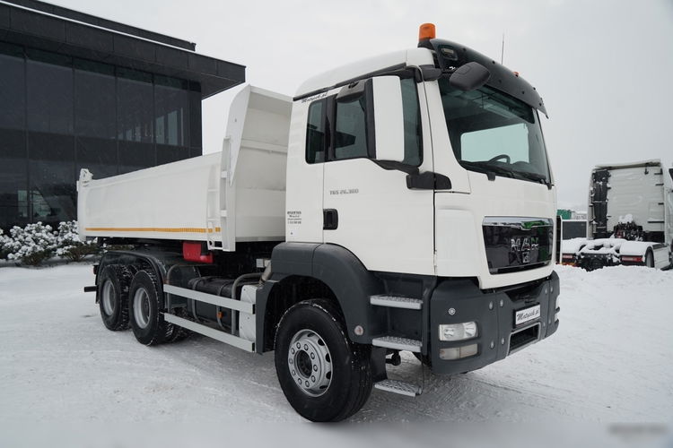 MAN TGS 26.360 / 6X4 / 2 STRONNA WYWROTKA / HYDROBURTA / BORDMATIC UAL  zdjęcie 17