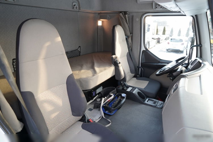 Renault PREMIUM LANDER 460 DXI / 4x2 / HDS FASSI F275A 2.6 / WYSIEG 17 m  / STEROWANIE RADIOWE  zdjęcie 46