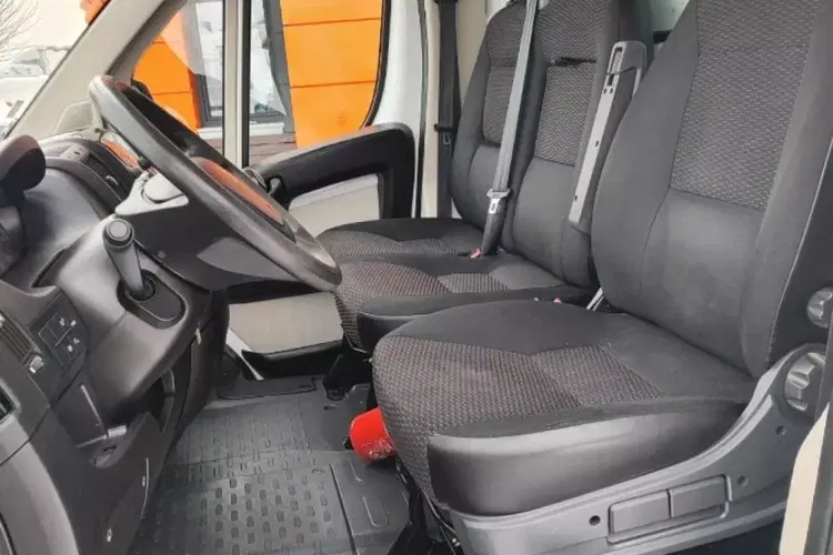 Peugeot Boxer zdjęcie 9