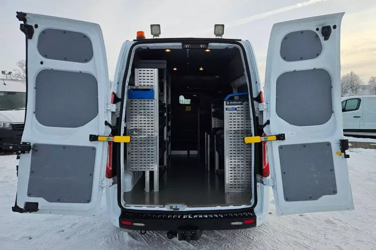 Ford transit-custom L2H2 79900zł NETTO Zabudowa warsztatowa 2.0TdCi/170KM zdjęcie 16