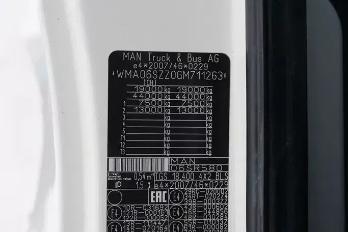 MAN TGS / 18.400 / EURO 6 / ACC / MAŁY PRZEBIEG zdjęcie 11