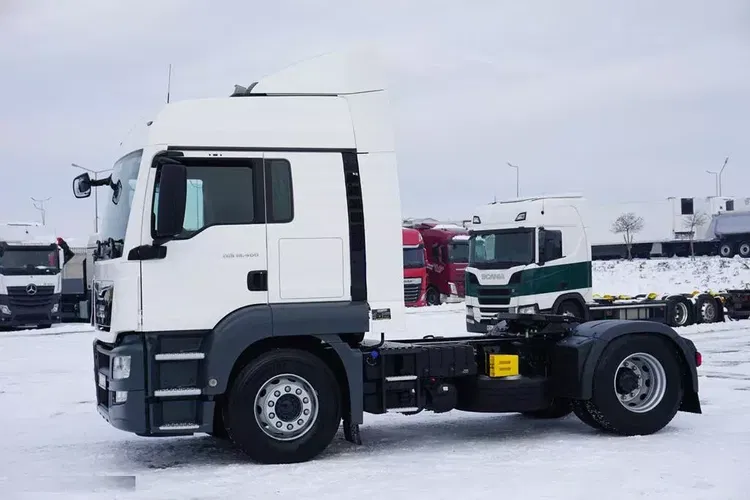 MAN TGS / 18.400 / EURO 6 / ACC / MAŁY PRZEBIEG zdjęcie 3