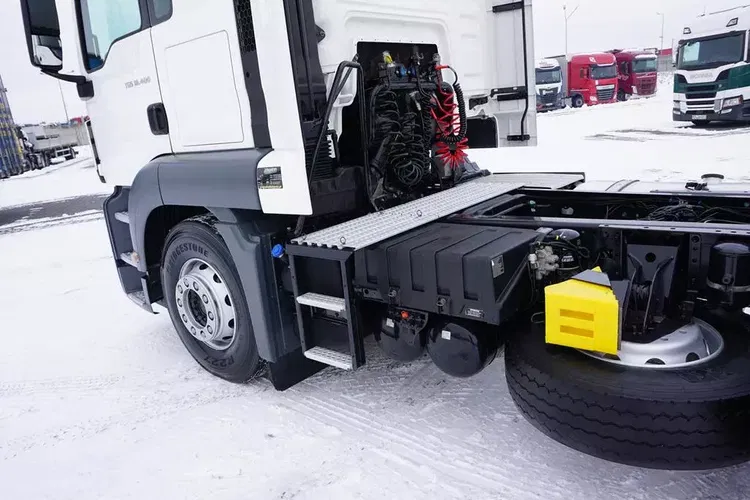 MAN TGS / 18.400 / EURO 6 / ACC / MAŁY PRZEBIEG zdjęcie 40