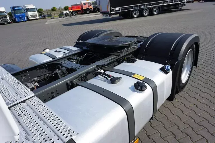 Mercedes ACTROS / 1851 / EURO 6 / ACC / MEGA / LOW DECK / BIG SPACE zdjęcie 36