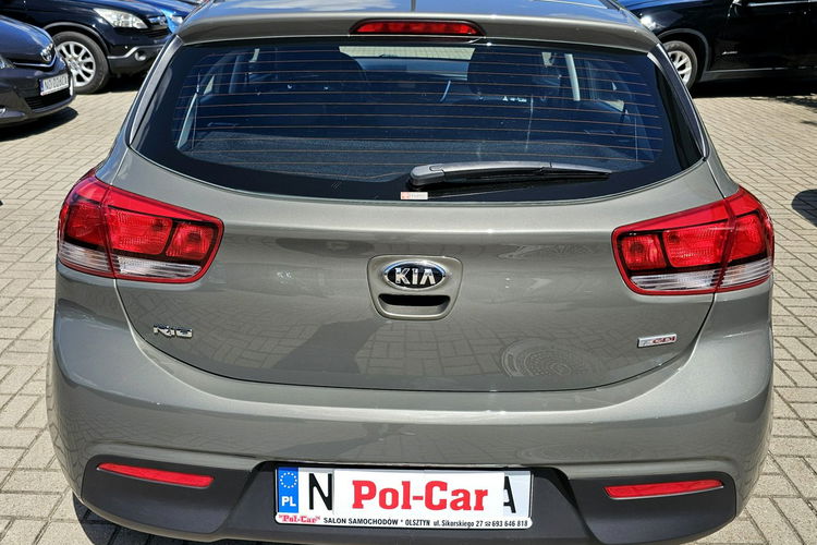 Kia Rio model 2018, grzana kierownica i fotele, asystent pasa, radar zdjęcie 8