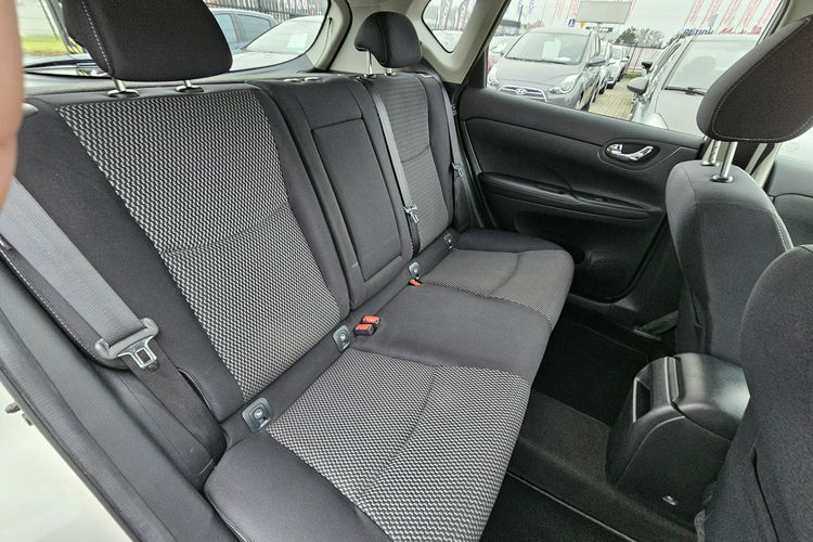 Nissan Pulsar Biała perła, radar , xenon, grzane fotele, ostrzeganie przed wypadkiem zdjęcie 11