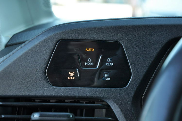 Volkswagen Caddy 2.0TDI 122KM DSG Czujniki Front Assist SalonPL Serwis Gwar. FV23 zdjęcie 13