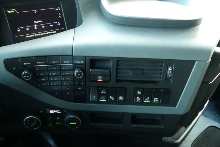 Volvo FH4 500 / EURO 6 / AUTOMAT / LOW DECK / I- SHIFT / KLIMA POSTOJOWA / zdjęcie 35