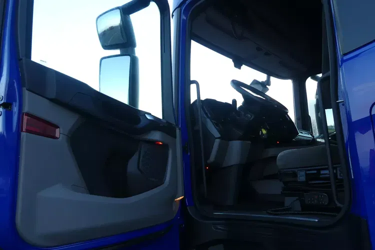 Scania R450 / EURO 6 BEZ EGR / RETARDER / STANDARD / AUTOMAT / zdjęcie 18