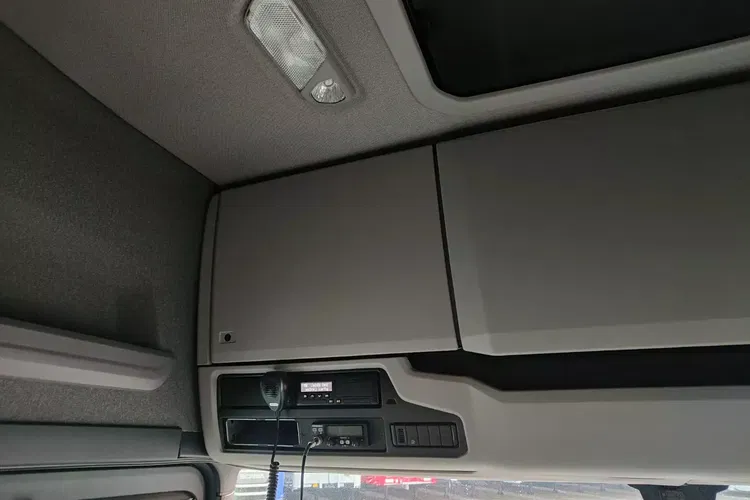 Scania R450 / EURO 6 BEZ EGR / RETARDER / STANDARD / AUTOMAT / zdjęcie 31