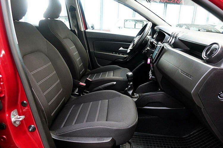 Dacia Duster Led+NAVI+TEMPOMAT+Parktronic BEZWYPADKOWY Krajowy 1WŁ F23% 4x2 zdjęcie 9