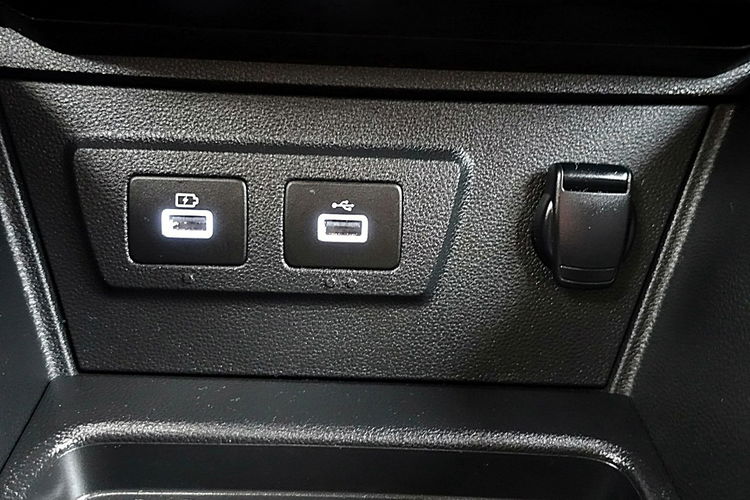 Dacia Duster Led+NAVI+TEMPOMAT+Parktronic BEZWYPADKOWY Krajowy 1WŁ F23% 4x2 zdjęcie 18