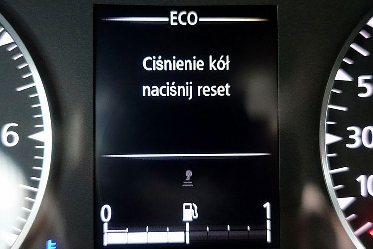 Dacia Duster Led+NAVI+TEMPOMAT+Parktronic BEZWYPADKOWY Krajowy 1WŁ F23% 4x2 zdjęcie 41