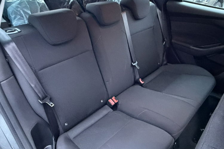 Ford Focus Klimatyzacja, PL salon, Pierwzy właściciel, 2 kpl. kół zdjęcie 23