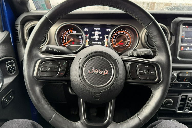 Jeep Wrangler 4x4, Reduktor, Klimatronic 2-stref, Podgrz. fotele i kierownica zdjęcie 12