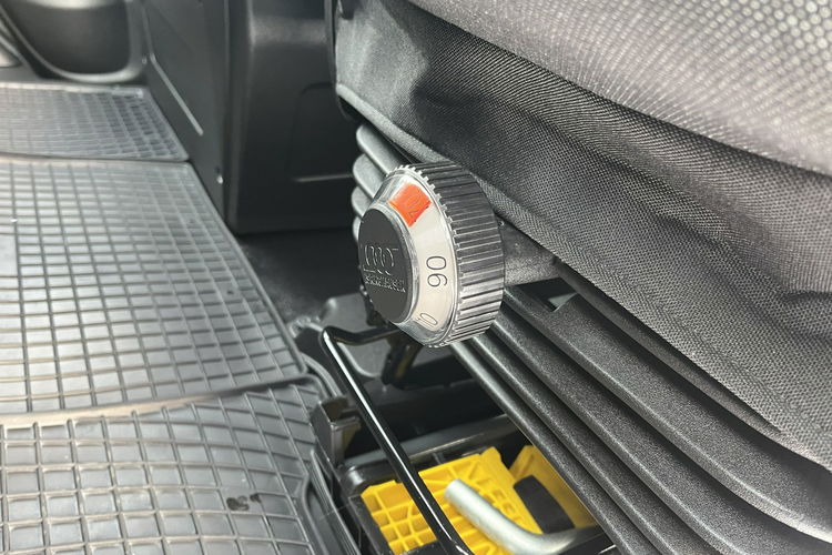 Iveco Daily 35S18 7-osob. Hi-Matic Air-Pro Doka_Brygadowy MAXI L4H3 3.0/180KM zdjęcie 11